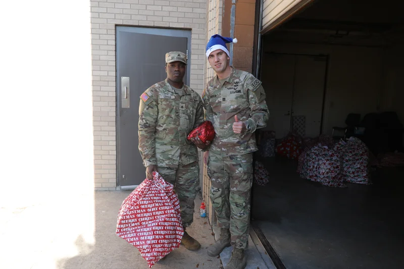 02 GTC HQBN MilAssistance Christmas2024 FortHoodSoldiers6