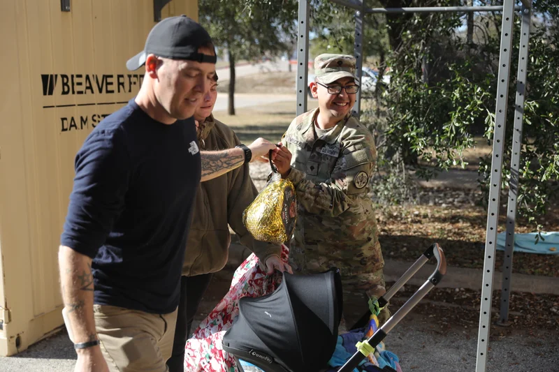 03 GTC HQBN MilAssistance Christmas2024 FortHoodSoldiers5