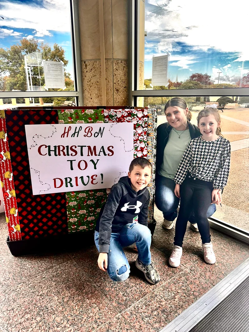 03 GTC&HQBN BlessingMilFamilies Christmas2024 ToyDriveDonationBoxPrep3 ArmyKidsGifts