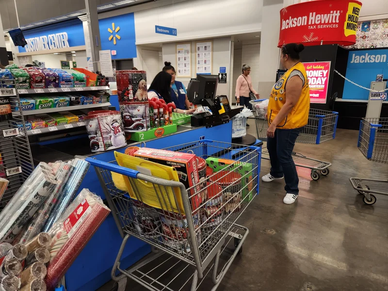 Christmas shopping for SC kids