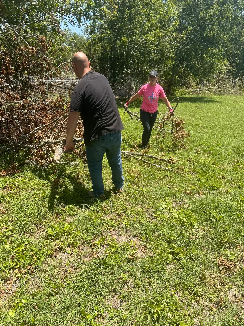 Debris cleanup from Temple F2 tornado GTC fights the heat to make a difference2.