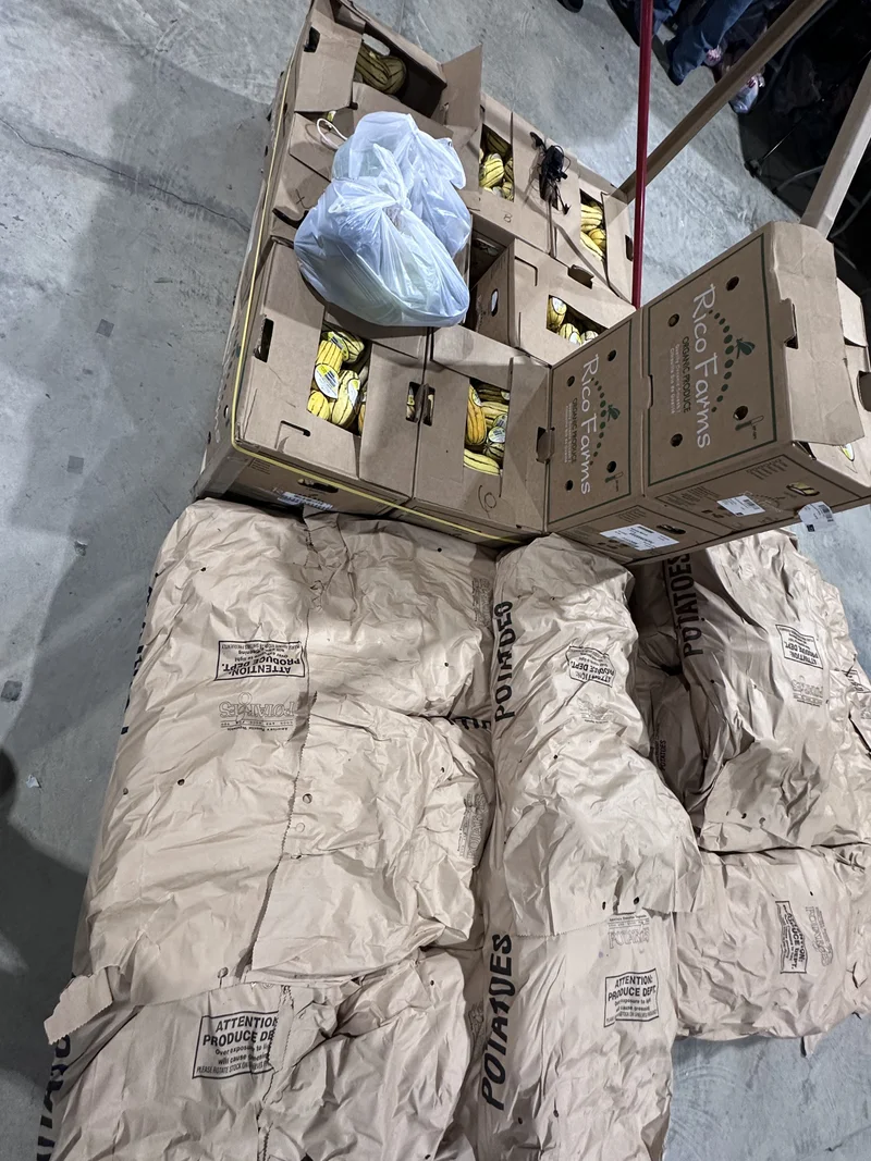 Dec Market with a Mission