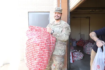 Holiday Heroes- Supporting Military Families