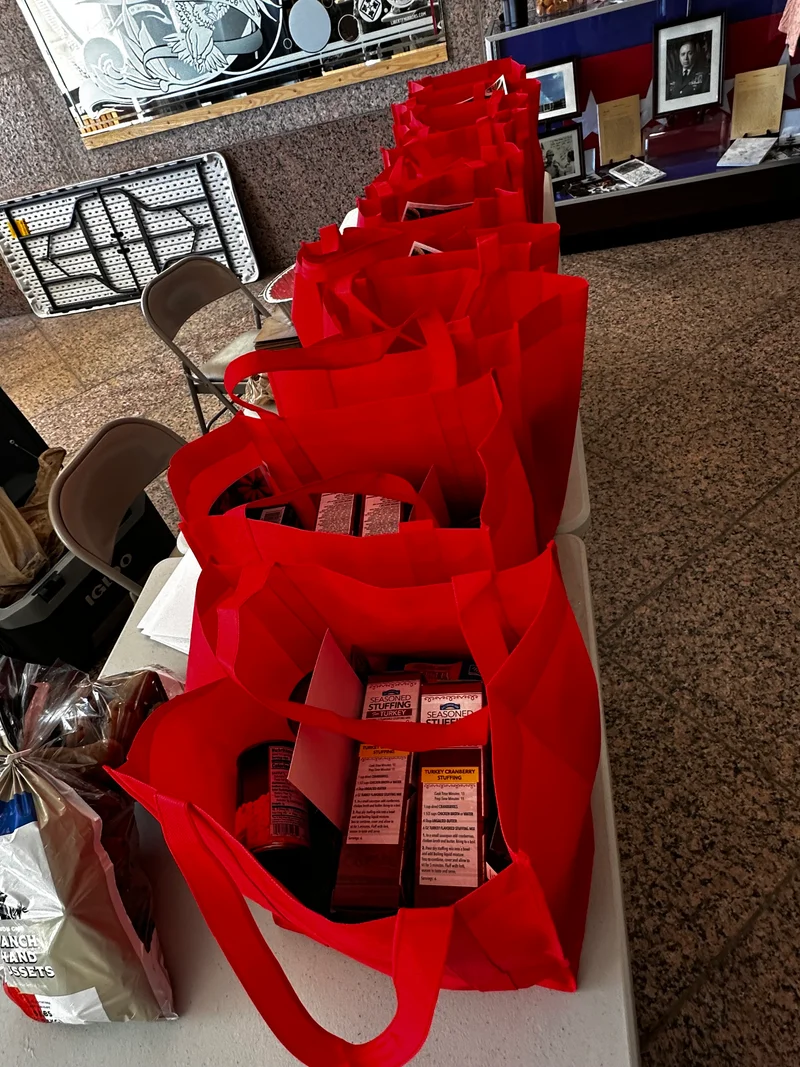 HQBN Thanksgiving Basket giveaway MilitaryAssistance