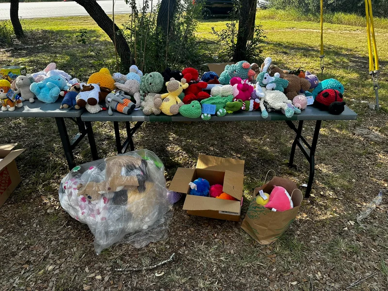 TXfloods SandyCreek ToyDrive DisasterRelief setup3